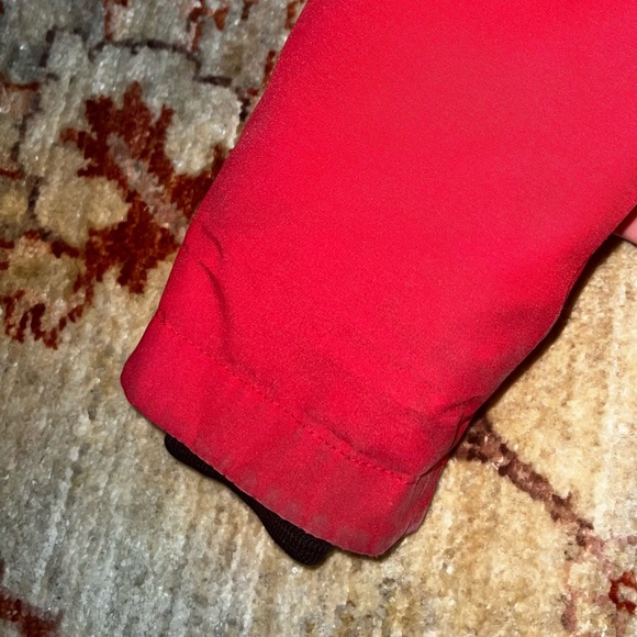 Canada Goose coat. Size XS. In good condition. - Picture 6 of 7